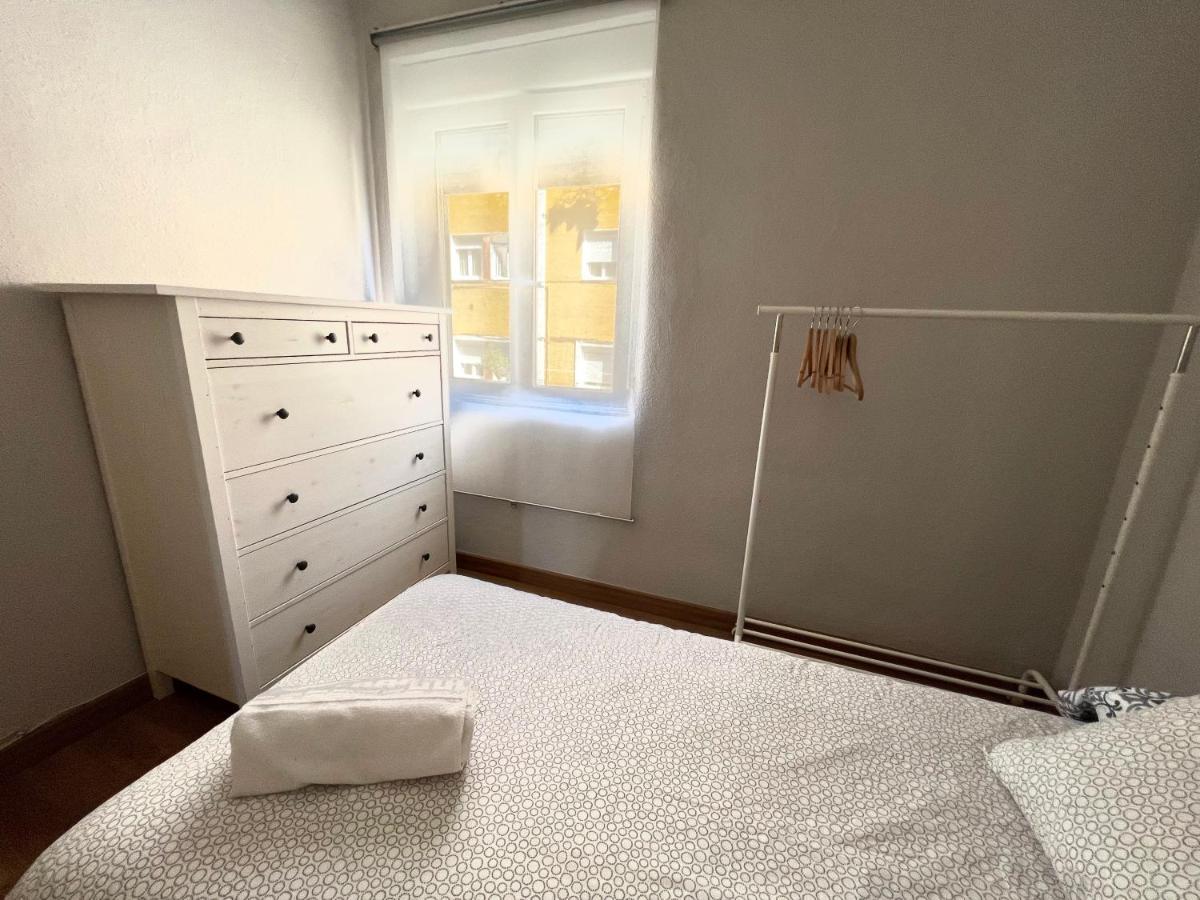Apartamento Puertu Chicu Con Plaza De Garaje Privada Llanes Kültér fotó