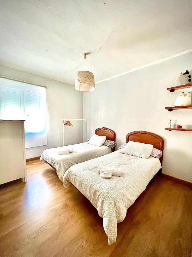 Apartamento Puertu Chicu Con Plaza De Garaje Privada Llanes Kültér fotó
