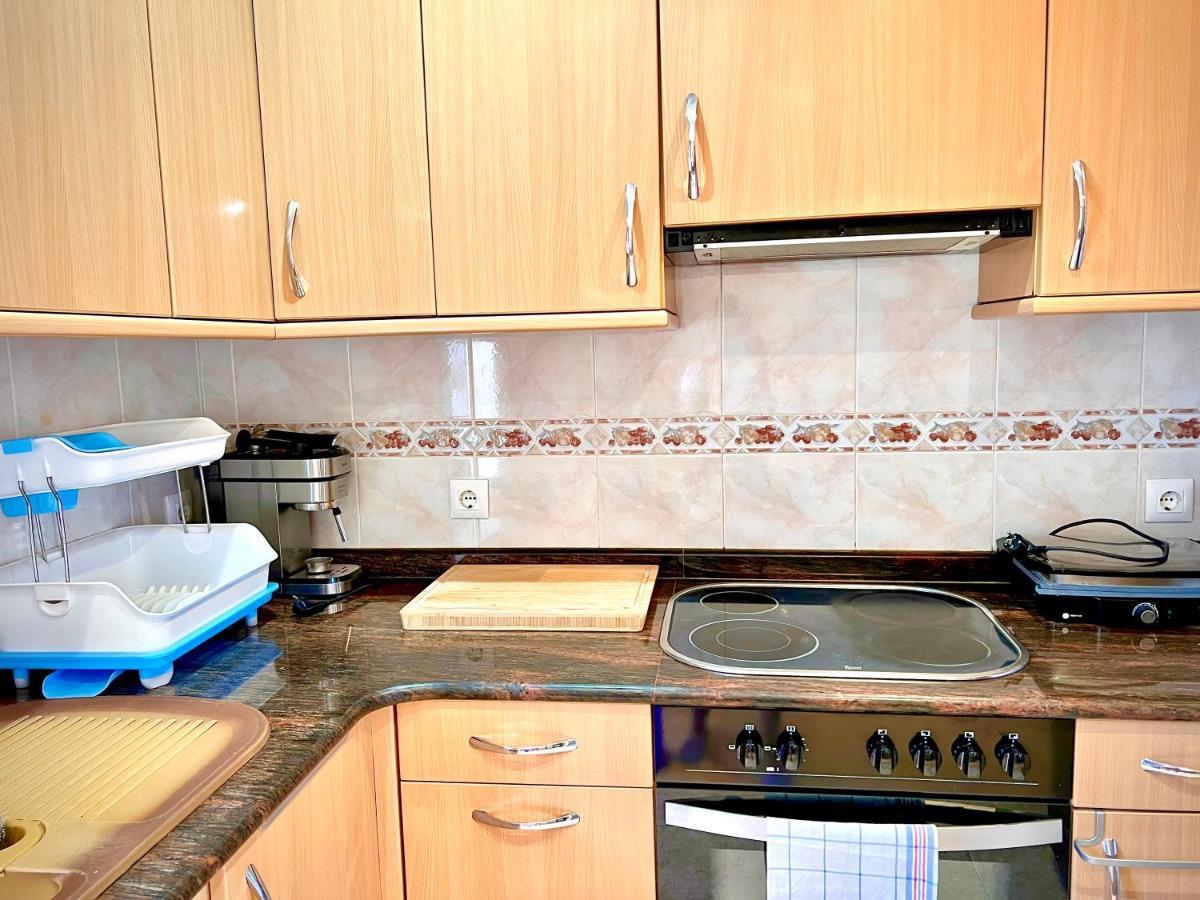 Apartamento Puertu Chicu Con Plaza De Garaje Privada Llanes Kültér fotó